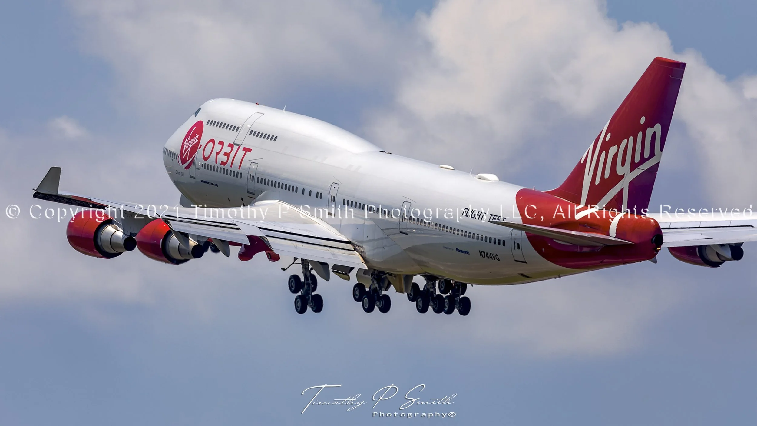 Virgin Orbit's Cosmic Girl: Rocket-Launching 747 at Chennault